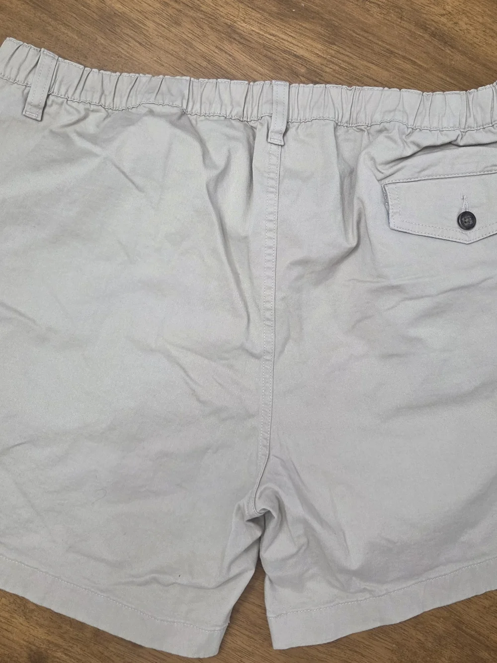 Chubbies Men's Khaki Original Shorts 2XL Elastic Waist 5.5in Inseam Pockets